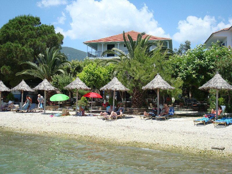 Hotel Delfini à Nydri  Extérieur photo