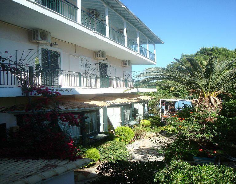 Hotel Delfini à Nydri  Extérieur photo